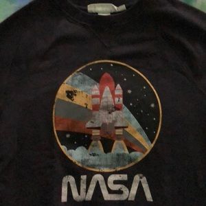 NASA Gray Crewneck from H&M